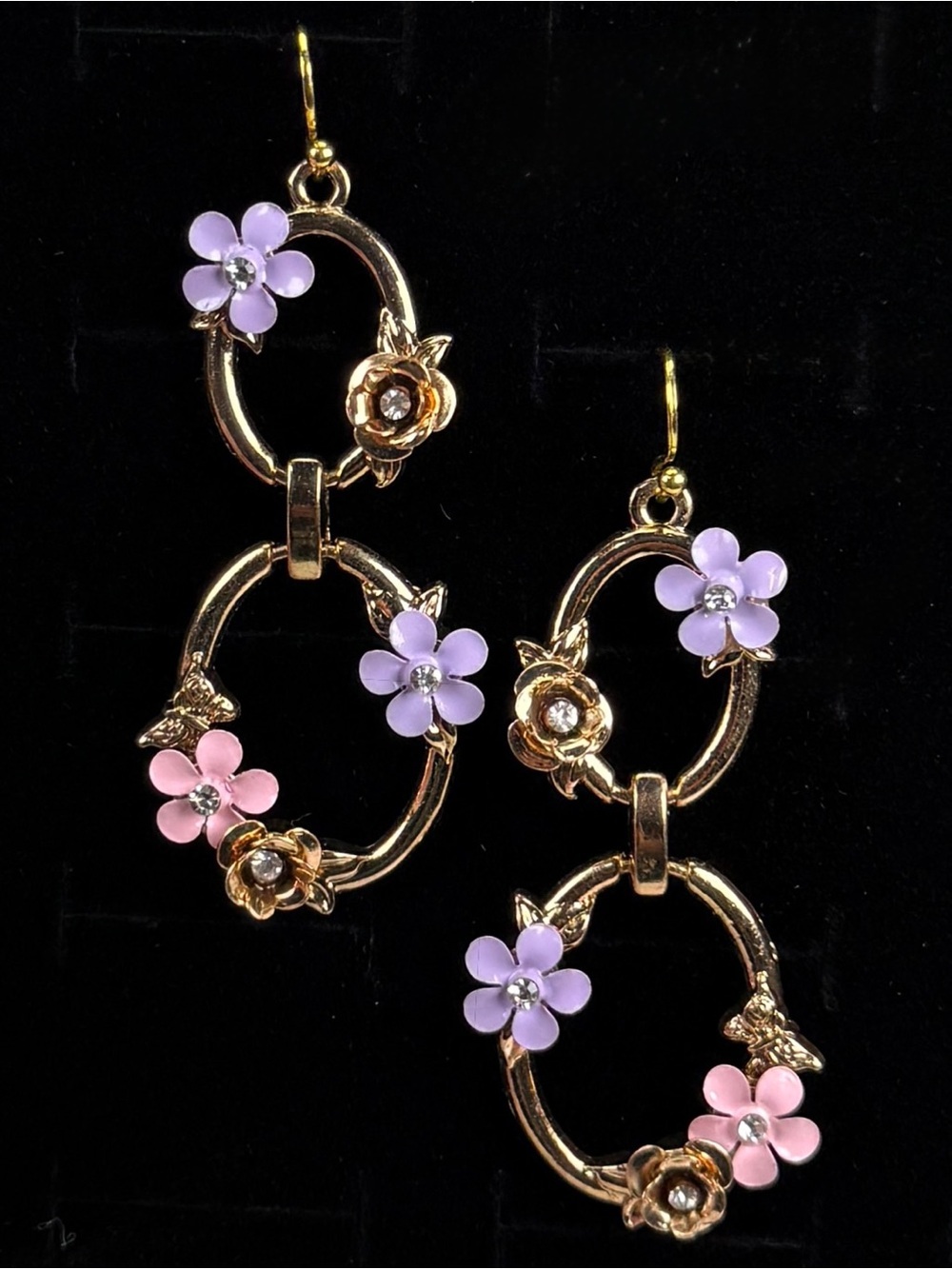Vintage aged, goldtone pink purple flower bling pierced earrings